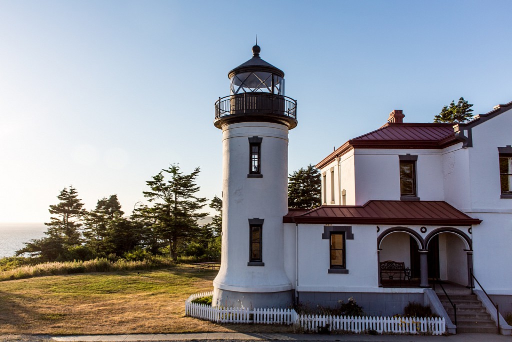 Admiralty Head Lighthouse